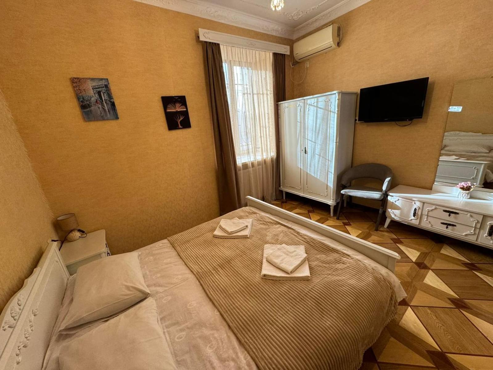 K&N Guesthouse Tbilisi Exterior foto