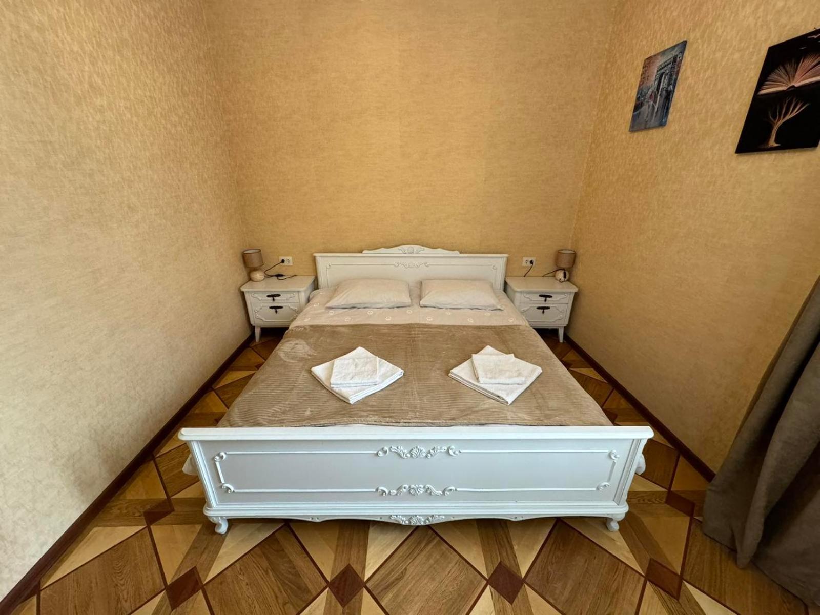 K&N Guesthouse Tbilisi Exterior foto
